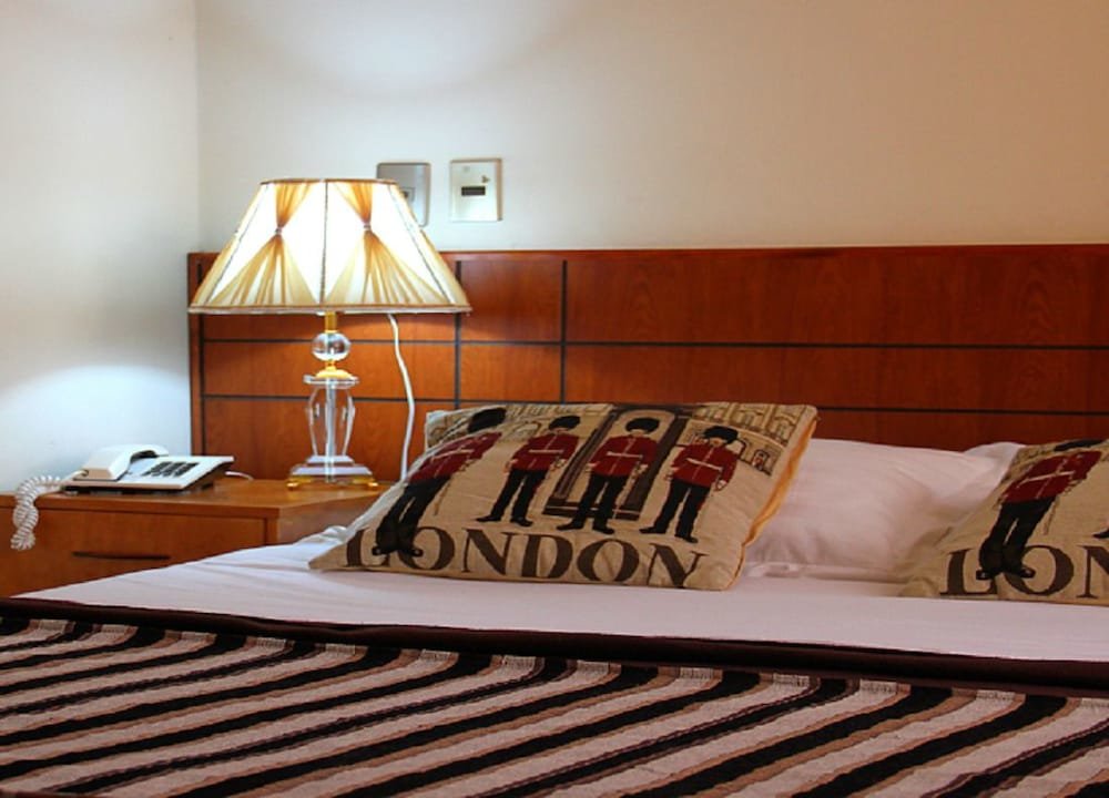 Premium double chambre avec balcon Travel International Hostel Café