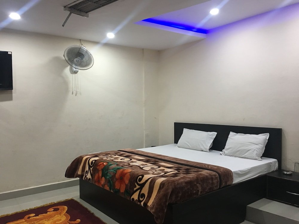 Standard Zimmer Hotel Duke Inn, Jhansi