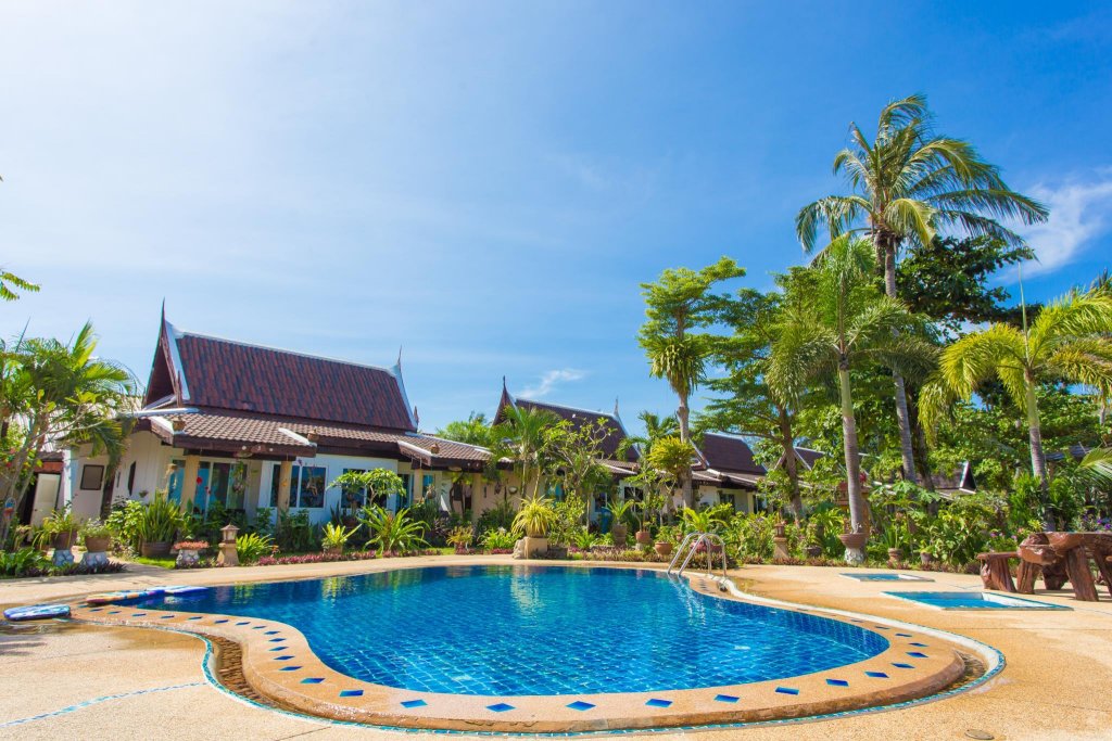 Номер Superior Andaman Bangtao Bay Resort