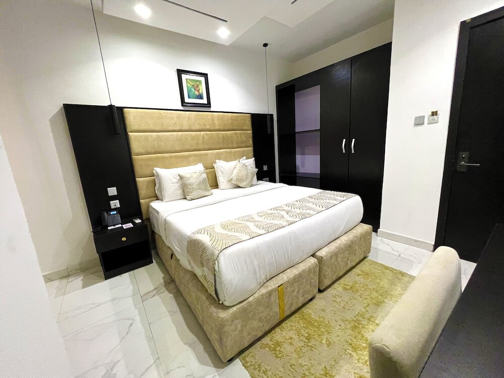 Standard Doppel Zimmer mit Balkon Riviera Lekki Resort