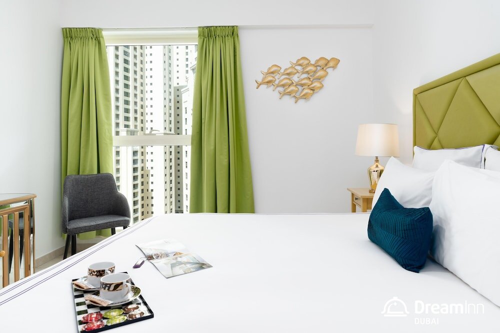 Апартаменты с 2 комнатами с частичным видом на океан Dream Inn Apartments - Al Sahab