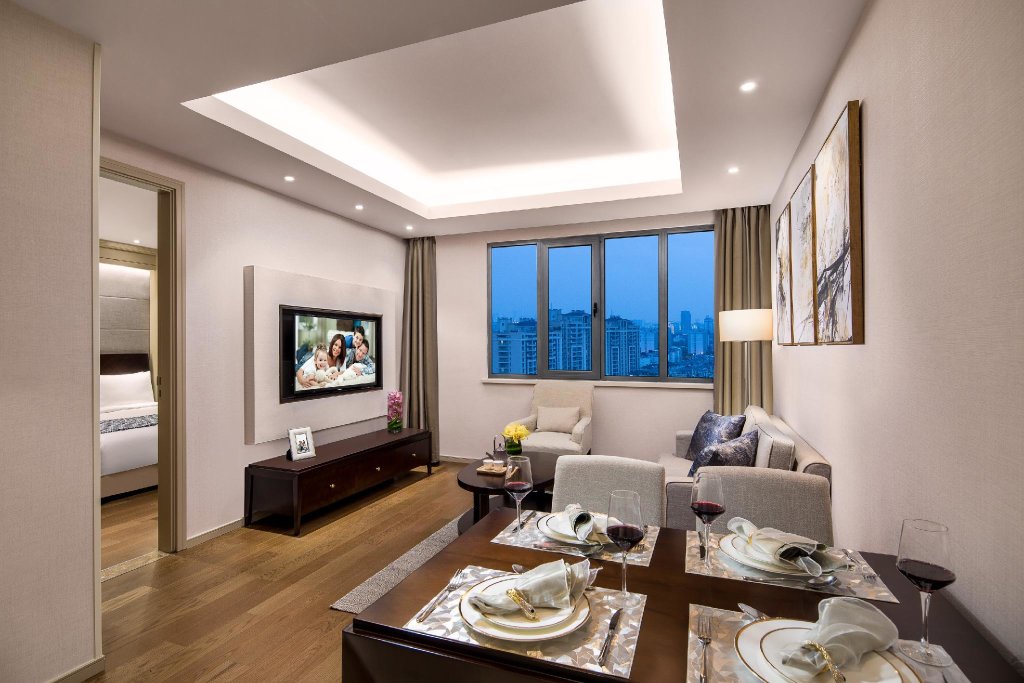 Люкс Premier с 2 комнатами Somerset Emerald City Suzhou