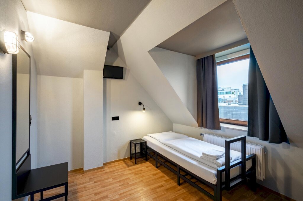 Standard simple chambre a&o Hamburg Reeperbahn
