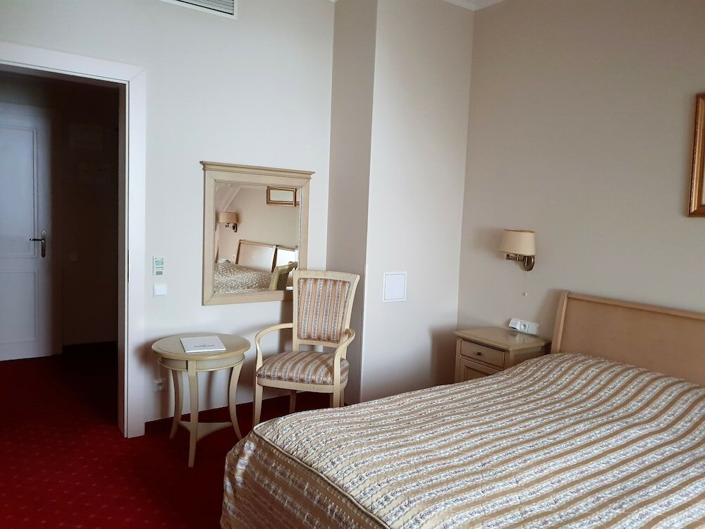 Économie double chambre avec balcon Spa Hotel Schlosspark