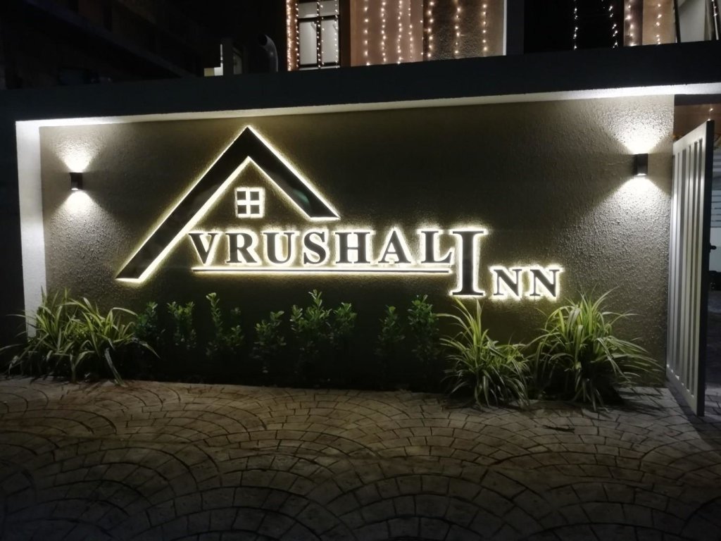 Номер Executive FabHotel Prime Vrushali Inn