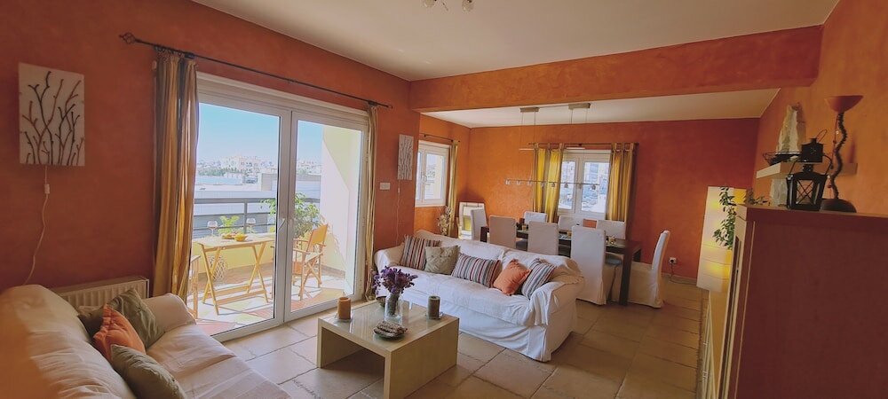 Appartamento Paphos Elegance Apartment by STAY BnB