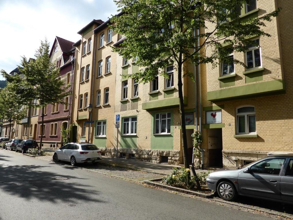 Apartamento Ferienwohnung Goethe, 2 Schlafzimmer, Nähe Zentrum & Uni, ruhig, free Wifi, kostenloses Parken, Erdgeschoss
