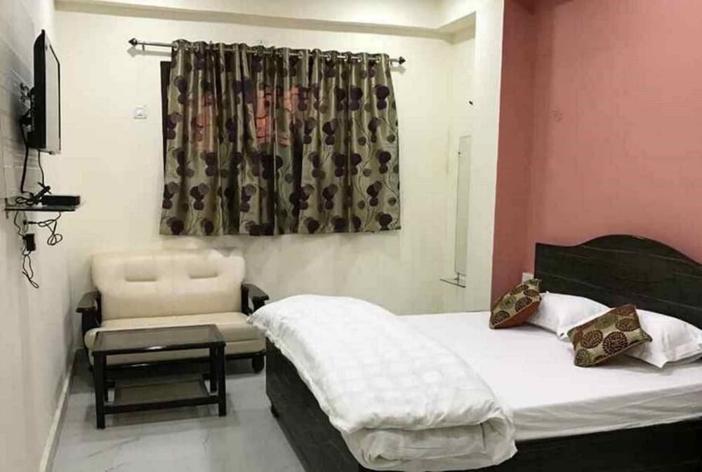 Номер Deluxe Hotel Satyam Residency, Jabalpur