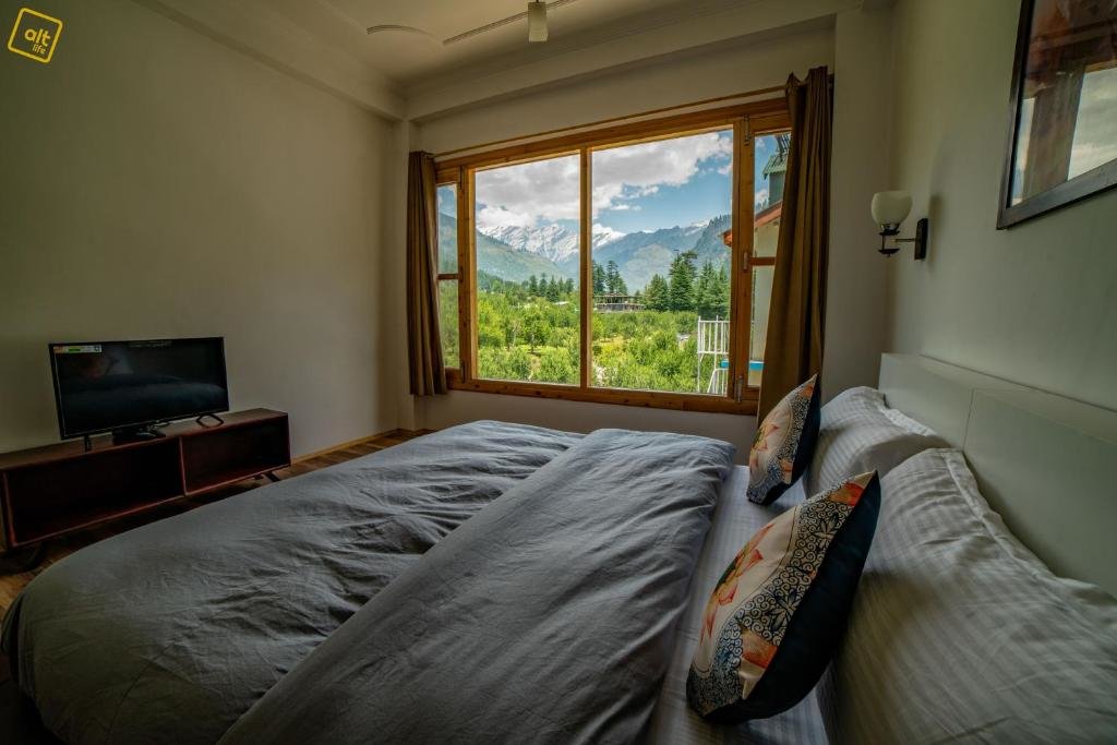 Superior room with mountain view Alt Life - Manali