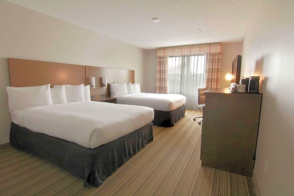 Четырёхместный люкс Country Inn & Suites by Radisson, Annapolis, MD