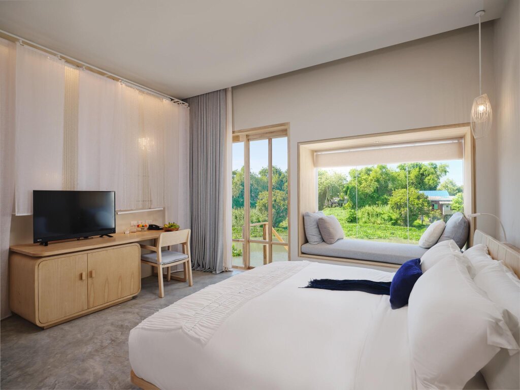 Deluxe Zimmer mit Balkon und mit Flussblick Sala Bang Pa-in