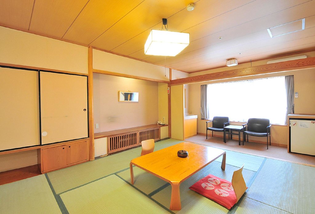 Habitación doble Estándar con vista a la montaña Kusatsu-onsen Hotel Resort