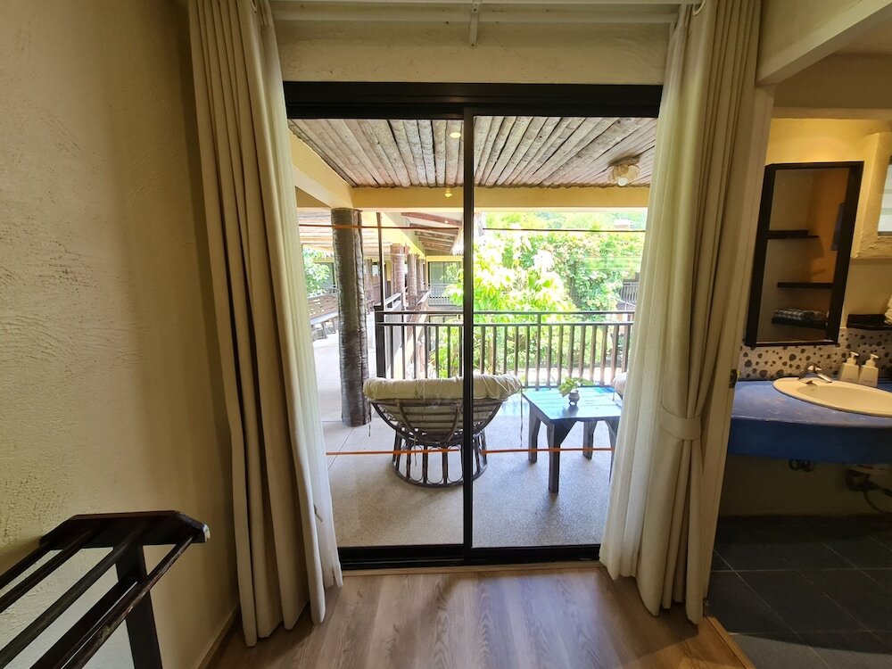 Двухместный номер Deluxe с балконом Vacation Village Phra Nang Inn - SHA Extra Plus
