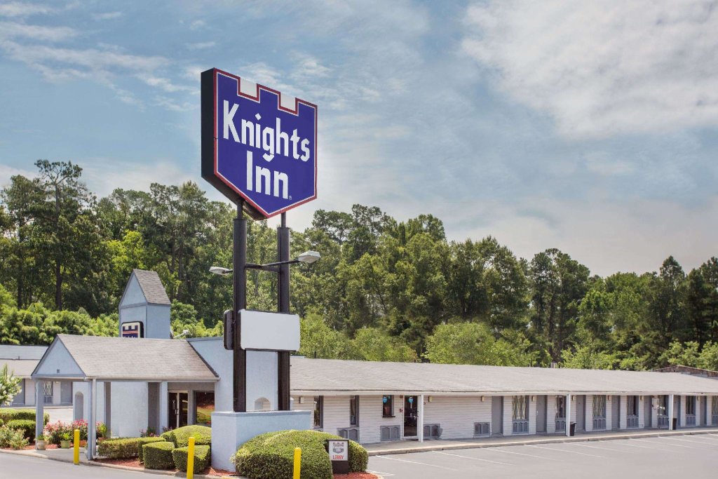 Standard Zimmer Knights Inn - Augusta
