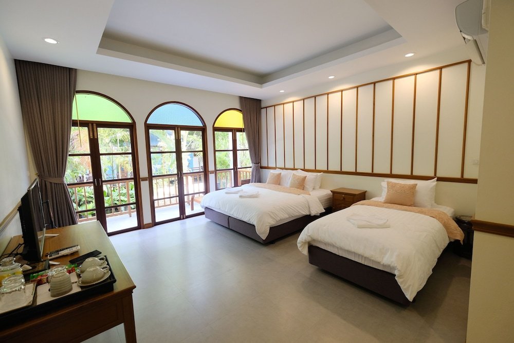 Deluxe Dreier Zimmer 1 Schlafzimmer mit Balkon und mit Gartenblick Baan Imm Sook Resort