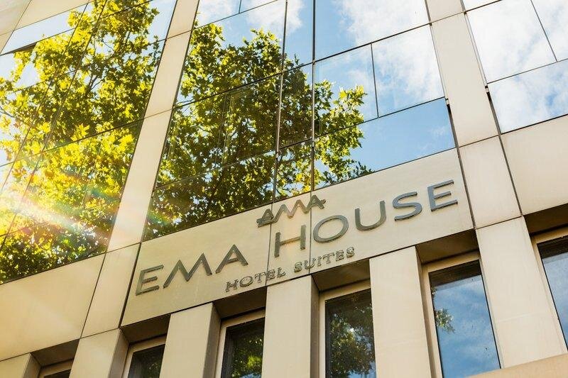 Номер Executive EMA House Hotel Suites