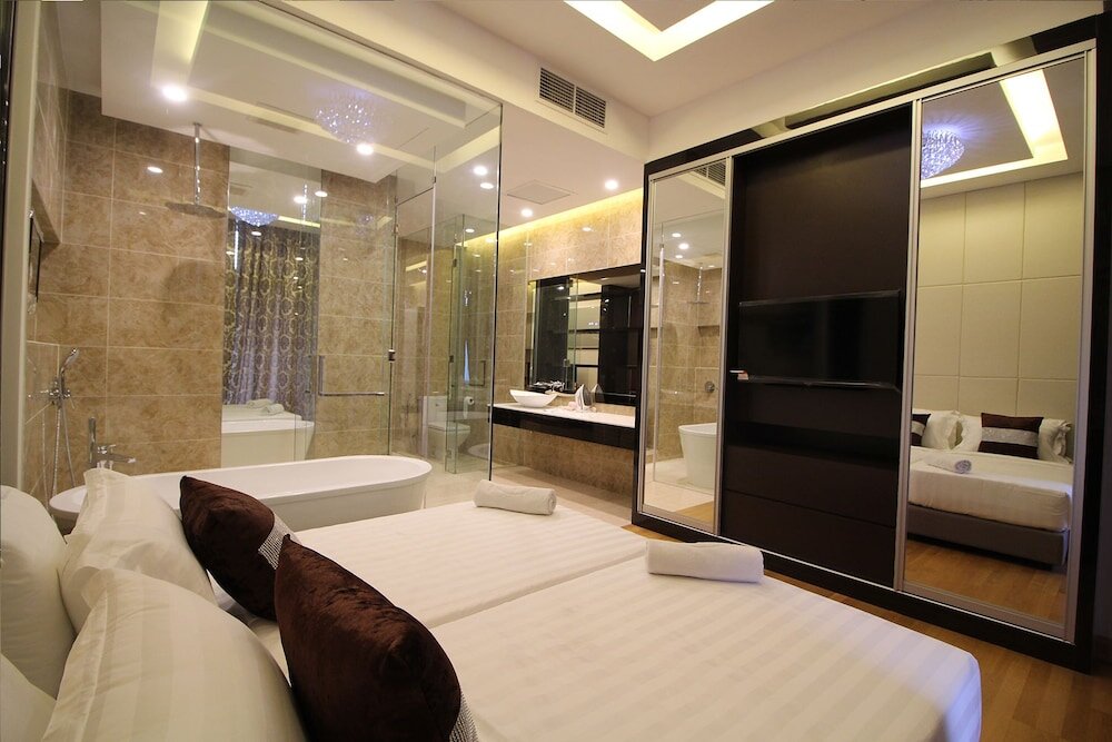 Suite Dorsett Residences Bukit Bintang - Emy Room