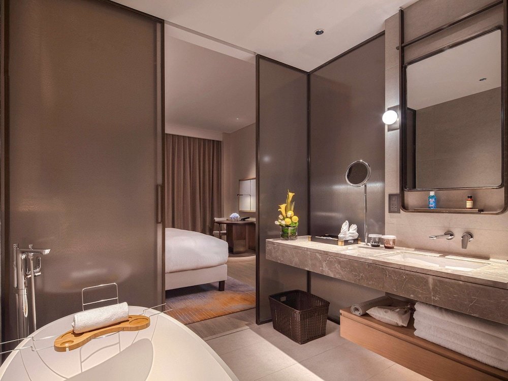 Executive Doppel Zimmer mit Balkon und mit Gartenblick Pullman Yueyang Hotel