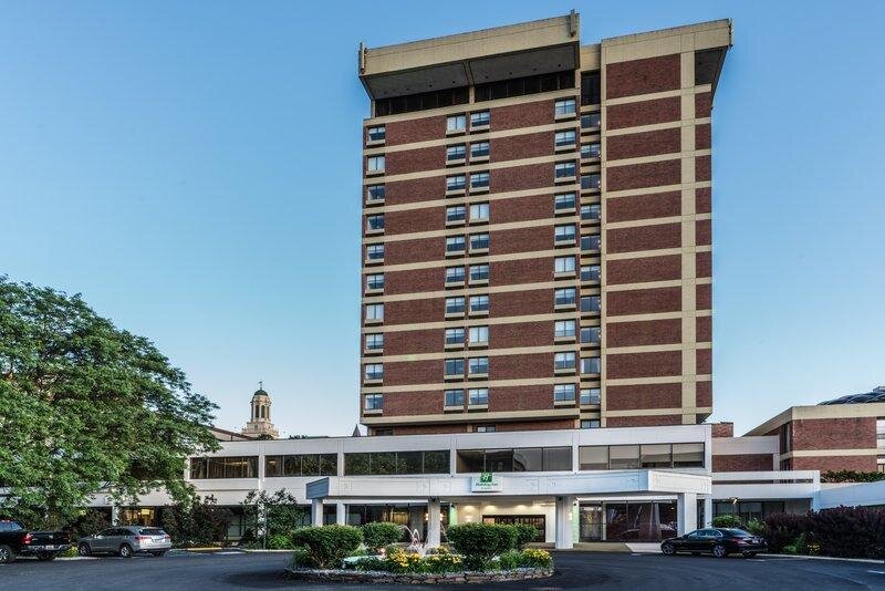Одноместный полулюкс Holiday Inn & Suites Pittsfield-Berkshires, an IHG Hotel