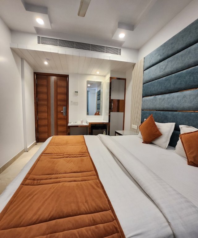 Двухместный номер Premium c 1 комнатой Hotel Shanti Plaza-by Haveliya Hotels