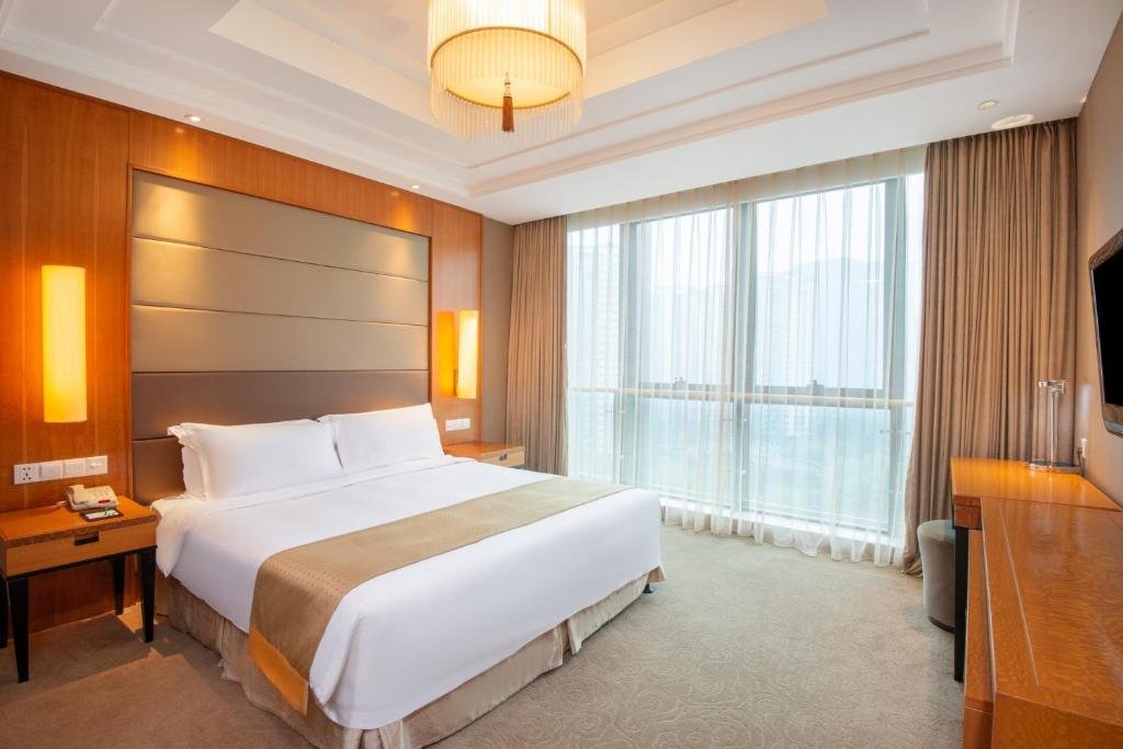 Двухместный номер Superior Holiday Inn Hangzhou CBD, an IHG Hotel