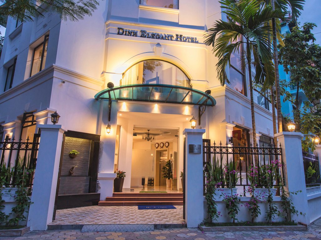 Номер Standard Dinh Elegant Hanoi Hotel