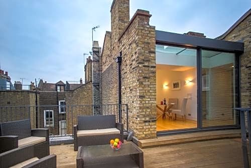 2 Bedrooms penthouse Apartment Holborn Two