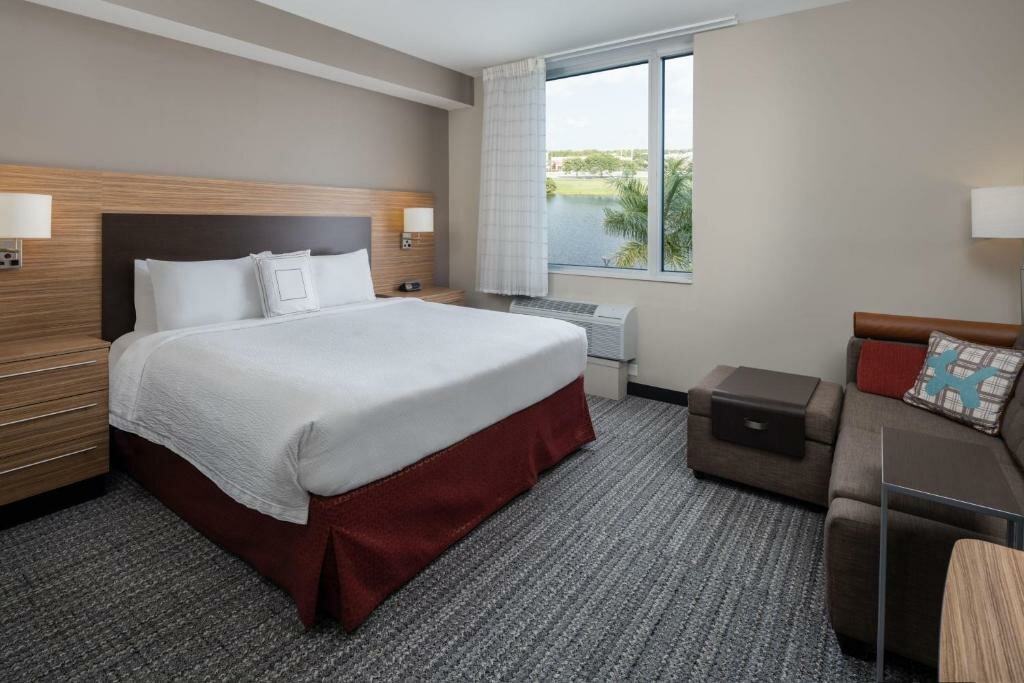 Студия TownePlace Suites Miami Kendall West