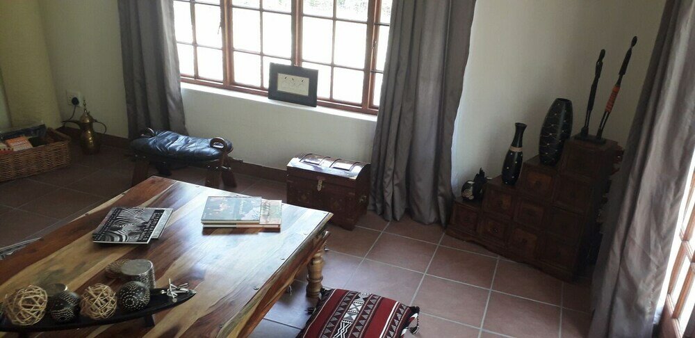 Cottage Lovely holiday home for a large family or friends bordering Kruger National Park
