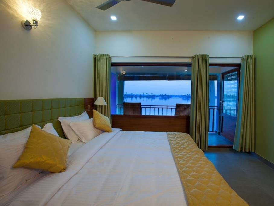 Premium room Mira's PMC Lakeshore Resort