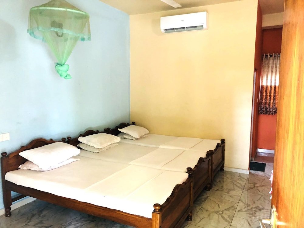 Standard room Trinco Prasanna Resort