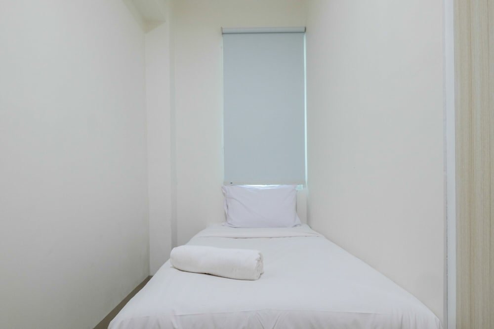Standard room Comfy and Modern 2BR Grand Kamala Lagoon Apartment