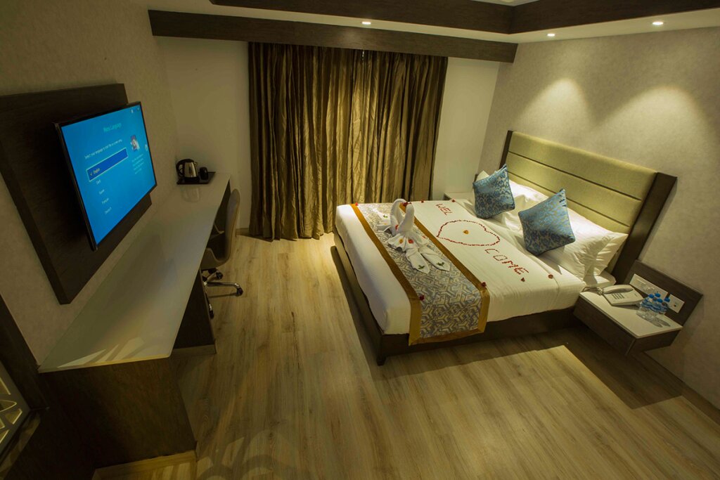 Suite Hotel Saradha Grande