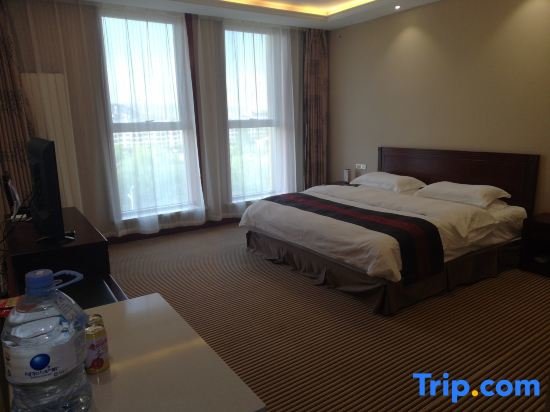 Suite Business Ruidong Hotel