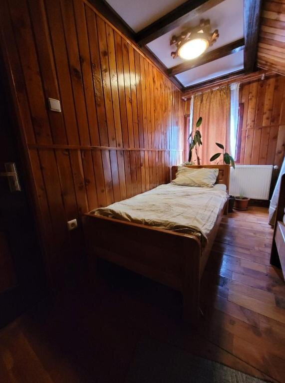 Standard Double room Rustic Hostel Vidra