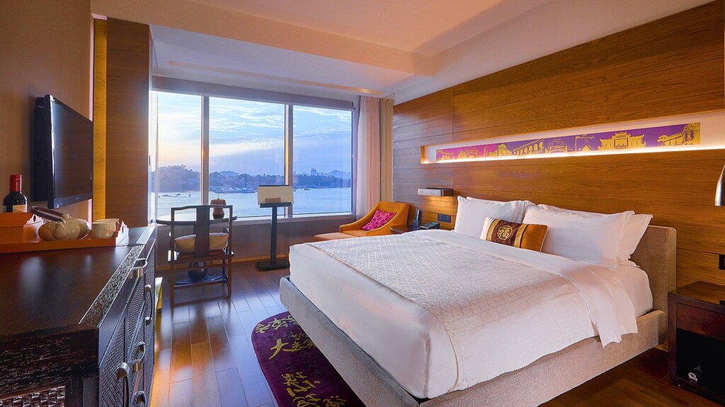 Двухместный номер Standard с видом на море Hotel Indigo Xiamen Harbour, an IHG Hotel