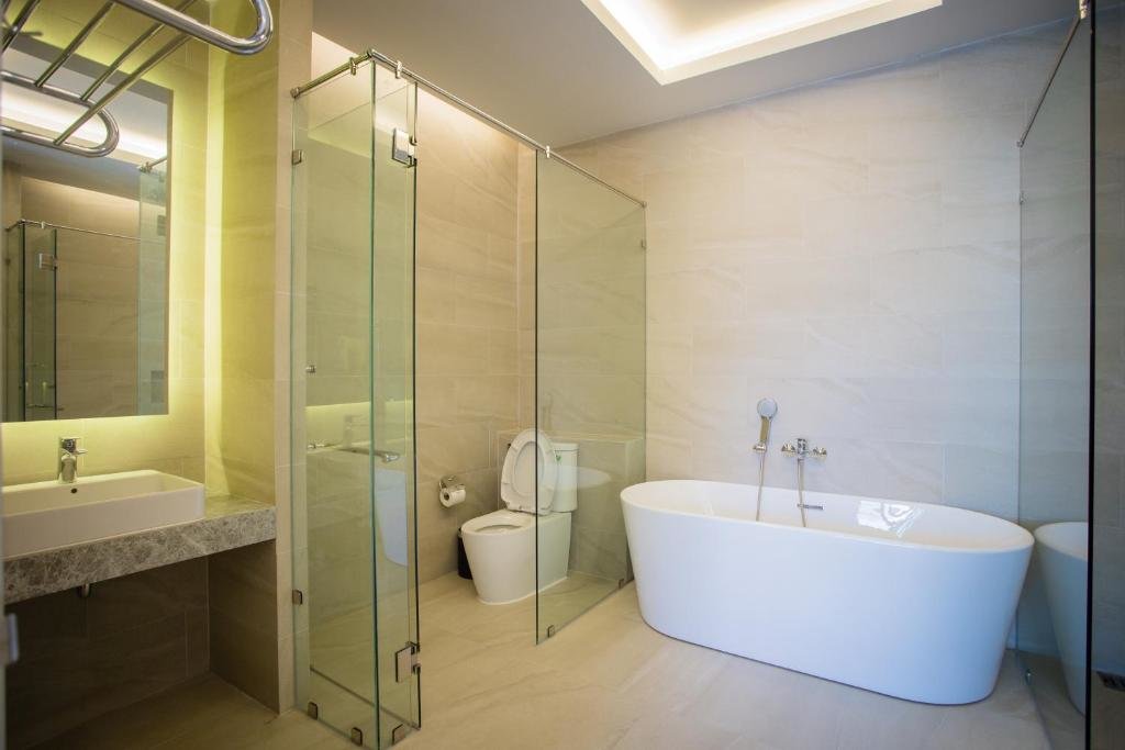 Вилла с 2 комнатами Gold Chariot Pool Villa, Phuket - SHA Plus Certified