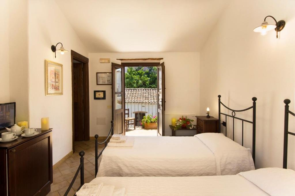 Deluxe Double room with balcony Antico Borgo
