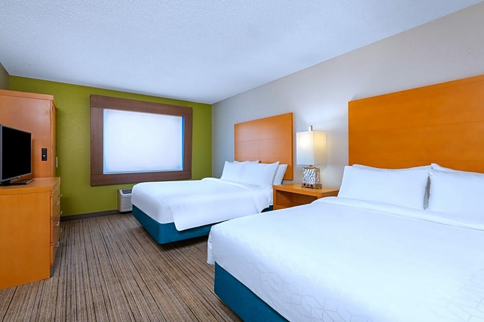 1 Bedroom Quadruple Suite Holiday Inn Express & Suites Wheat Ridge-Denver West, an IHG Hotel