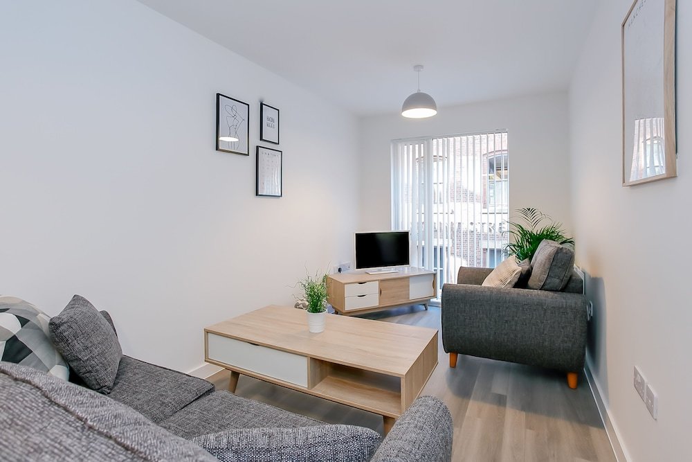 2 Bedrooms Standard Apartment with balcony Hilltop Serviced Apartments- Northern Quarter