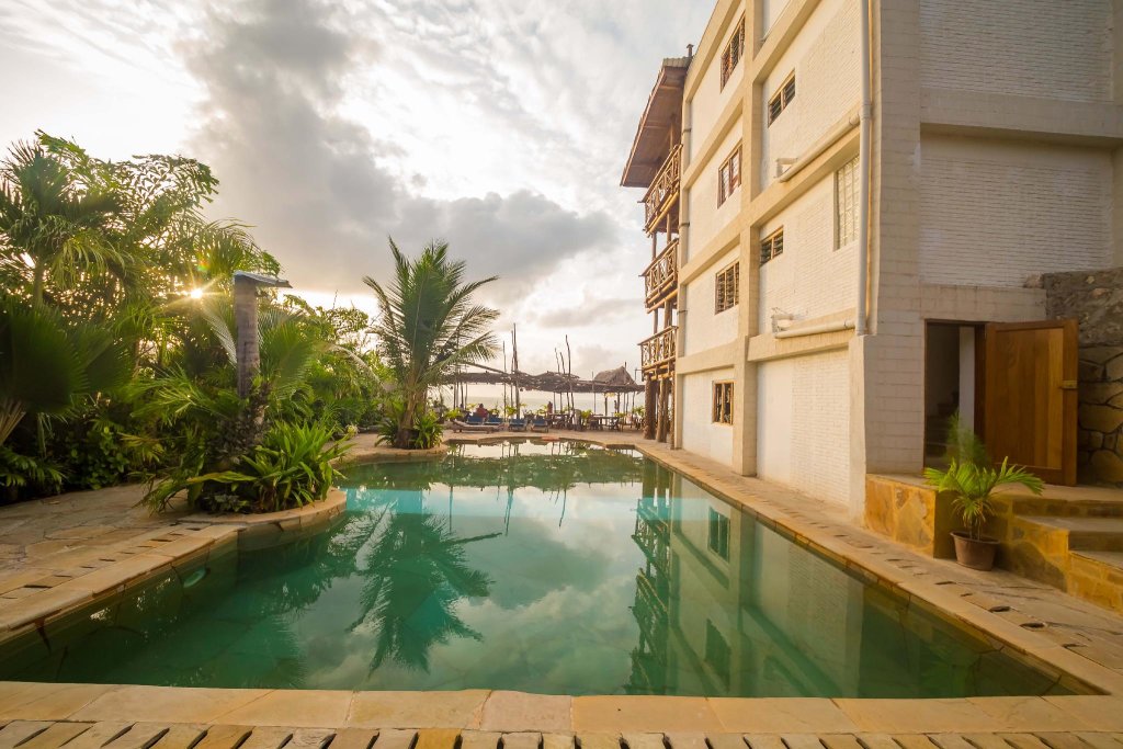 Deluxe double chambre avec balcon et Vue jardin Ziwa Beach Resort