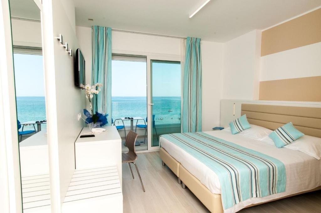 Апартаменты c 1 комнатой с видом на море Lungomare Relax Residence