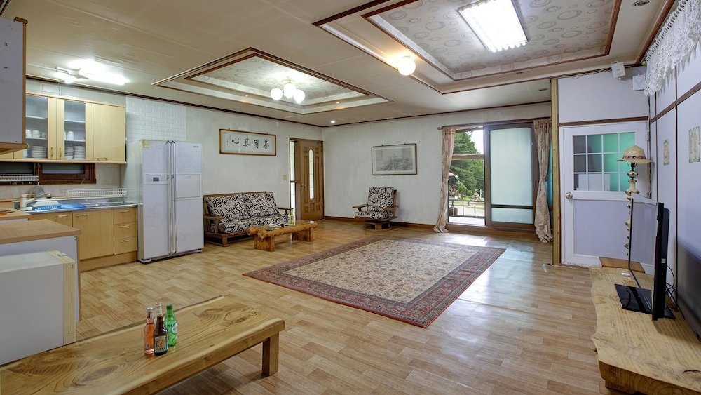 Standard Zimmer 1 Schlafzimmer mit Balkon Gapyeong Good Morning House Pension