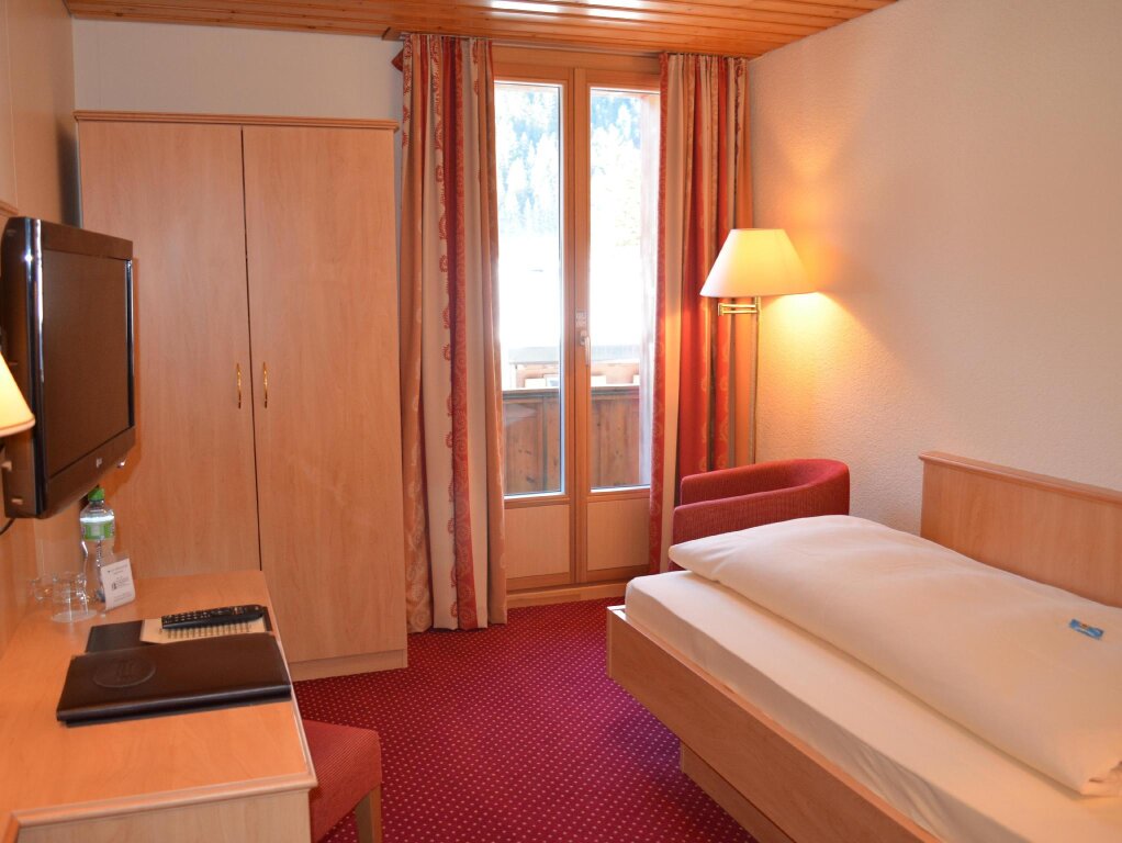 Одноместный номер Standard Bernerhof Swiss Quality Hotel