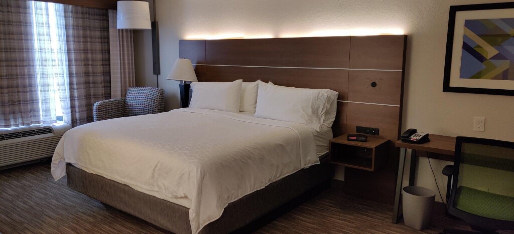 Deluxe chambre Holiday Inn Express Hotel & Suites