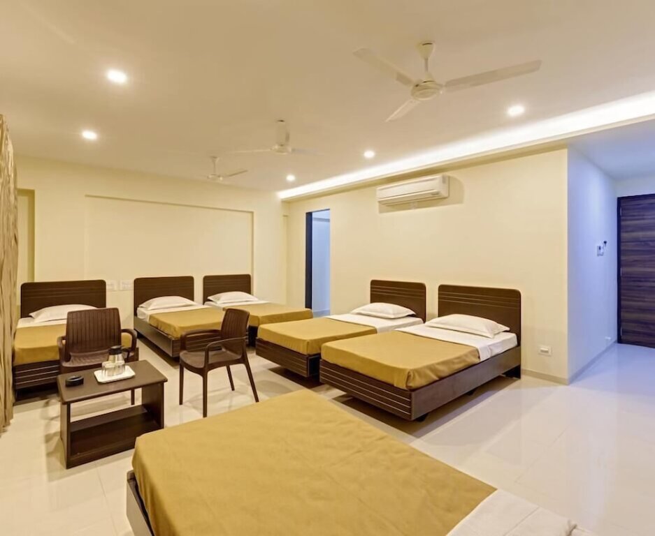 Bed in Dorm Hotel Galaxy Inn-Best Business Hotel in Kolhapur