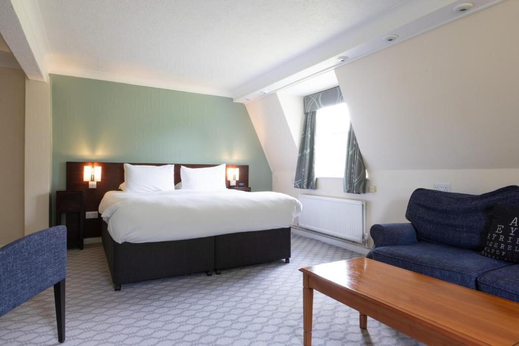 Superior Double room Avisford Park Hotel