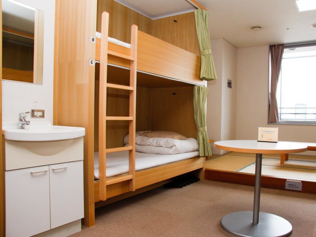 Bett im Wohnheim (Männerwohnheim) Shin-Osaka Youth Hostel