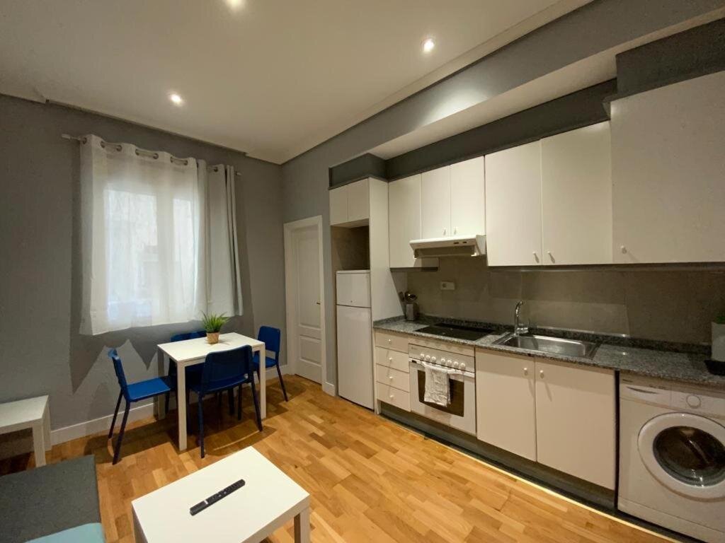 Апартаменты c 1 комнатой Apartments Madrid Principe 2