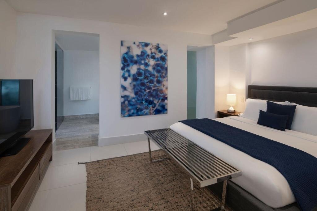 Двухместный люкс c 1 комнатой с балконом и с видом на океан The Ocean Club, a Luxury Collection Resort, Costa Norte